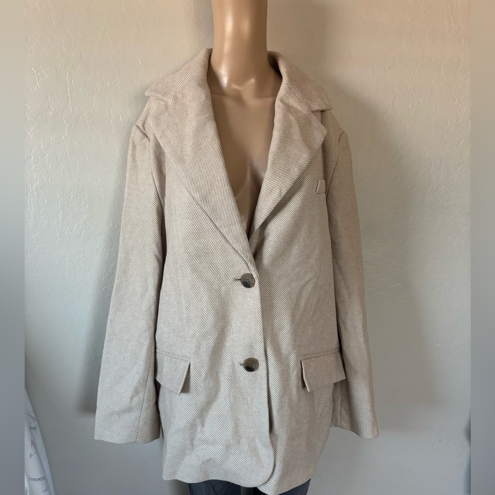 ASOS menswear pinstripe almond blazer, oversized and lined. Size 8.